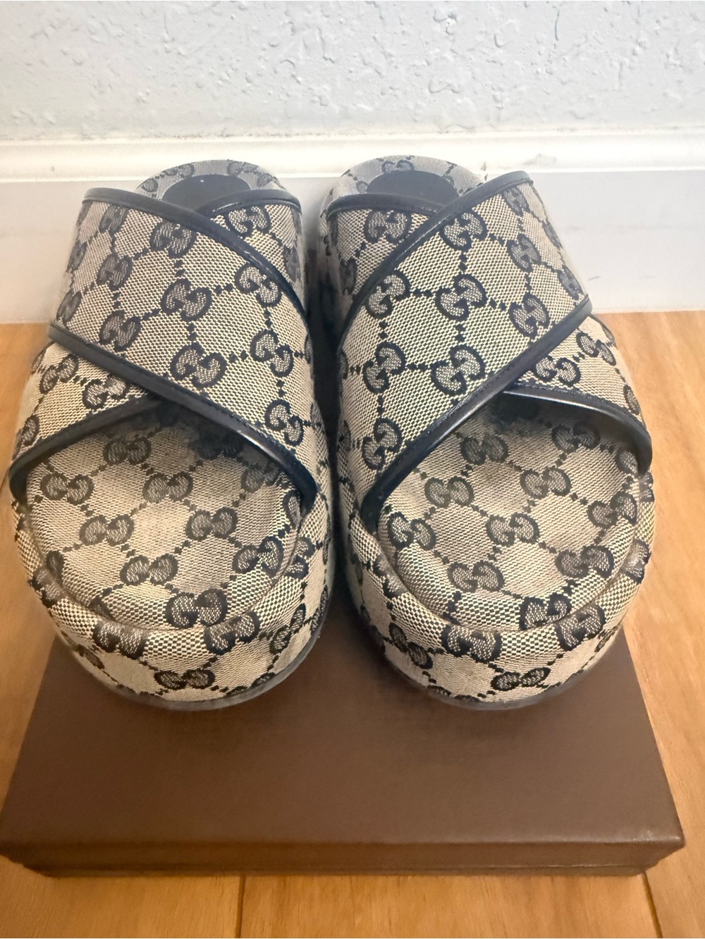 GUCCI ANGELINA SANDAL